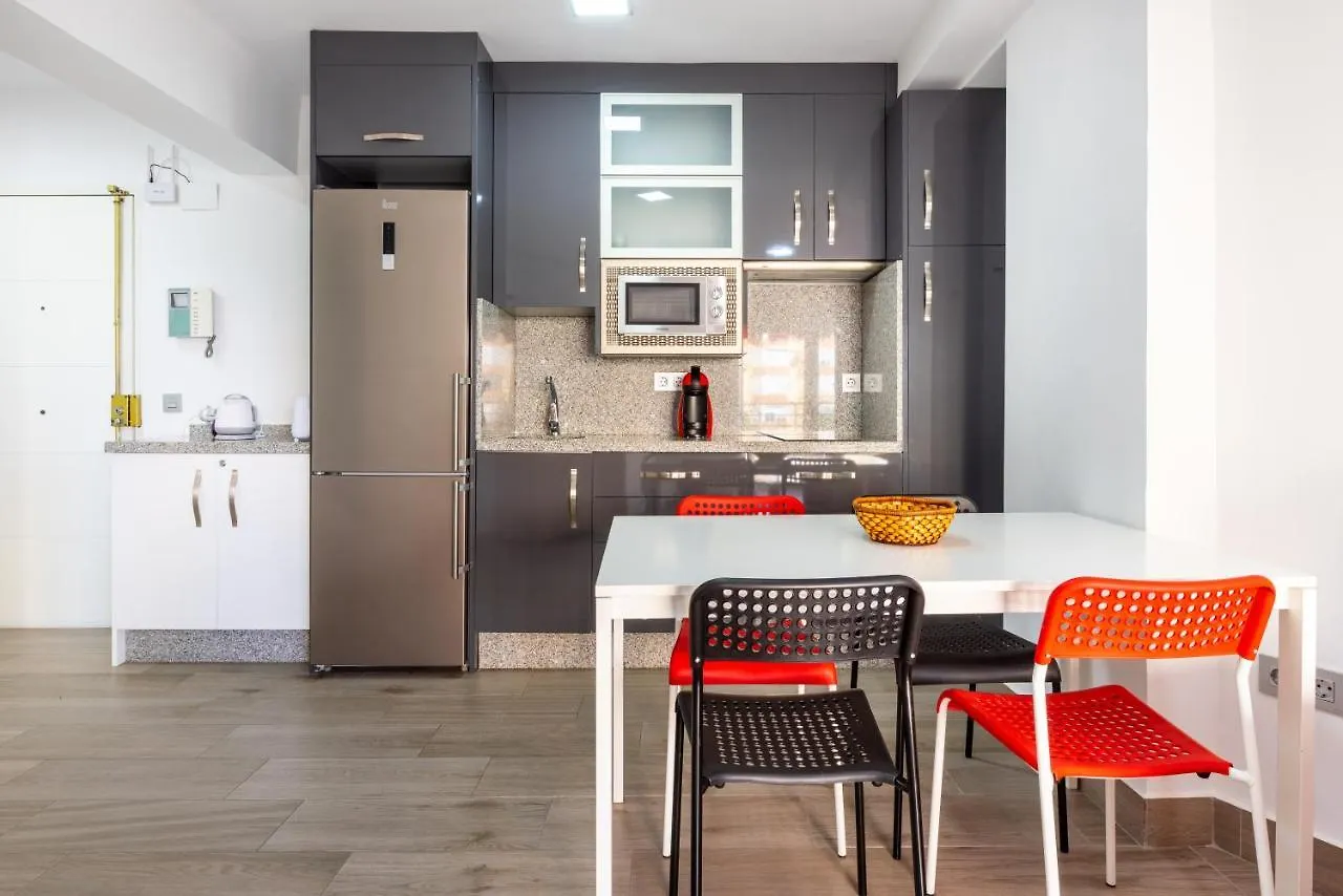Apartamento primera linea playa Algarrobo Costa