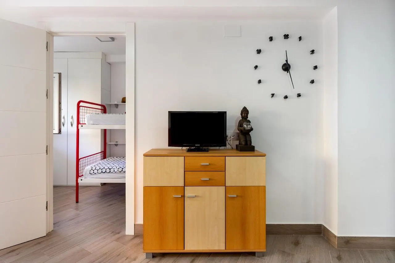 Apartamento primera linea playa Algarrobo Costa España